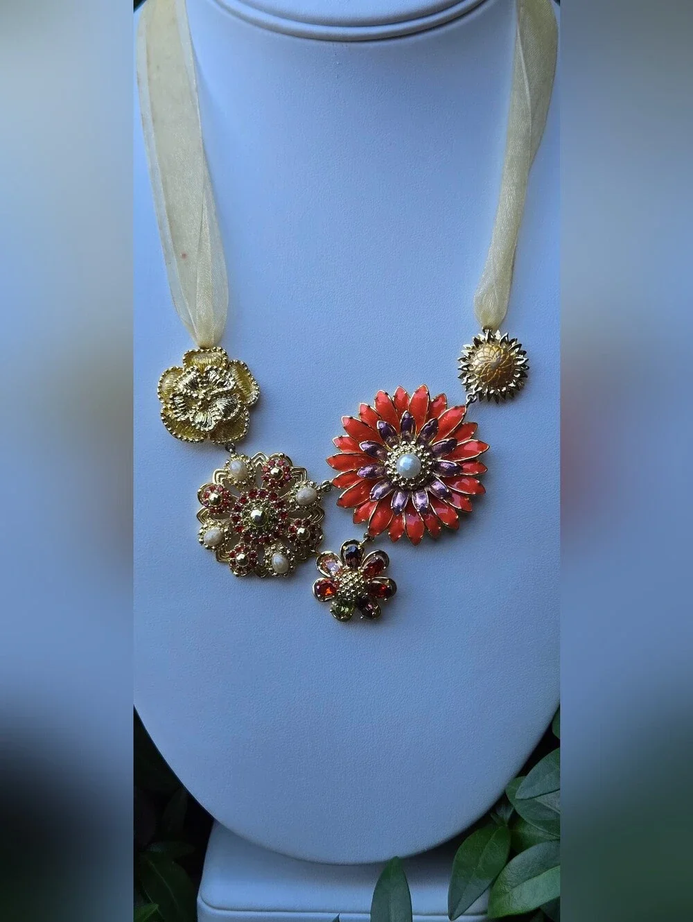 Lenox Vintage Enamel Crystal flower and ribbon necklace